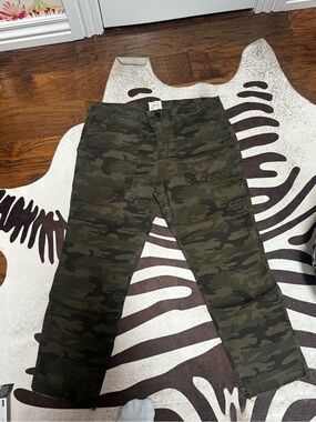 Sanctuary Olive Green Cargo Pants